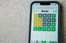 Vous pouvez désormais développer vos compétences logophiles avec des badges de réussite dans Wordle
