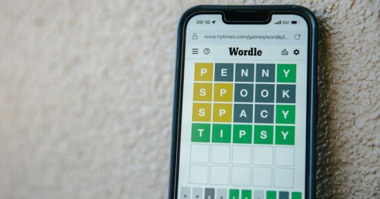 Vous pouvez désormais développer vos compétences logophiles avec des badges de réussite dans Wordle