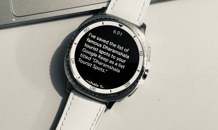 Exécution de Gemini de Google sur la Samsung Galaxy Watch 8 Classic.