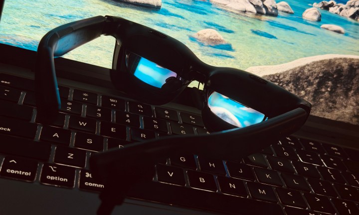 Unités d'affichage actives sur les lunettes Viture Luma Pr XR