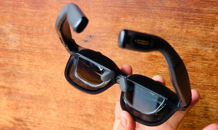 Vue intérieure des lunettes Viture Luma Pr XR