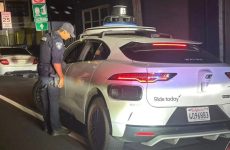 Les flics ont arrêté un robotaxi vide pour une violation. Que s'est-il passé ensuite?