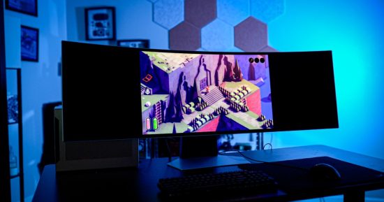 Moniteur de jeu Samsung Oled en vente pour le prix le plus bas pour les jours de grande affaire