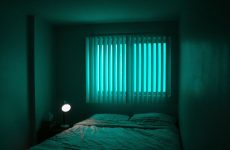 Dormir avec de la lumière dans votre chambre ? Ton cœur pourrait ne pas l'aimer