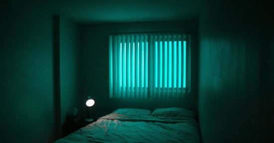 Dormir avec de la lumière dans votre chambre ? Ton cœur pourrait ne pas l'aimer