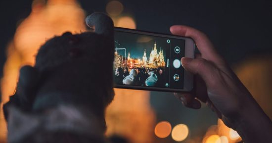 Ce nouvel objectif d'appareil photo pour smartphone voit tout et on ne plaisante pas