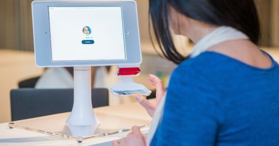 Vous pourriez être rejeté lors de votre prochain entretien d'embauche à cause de votre visage