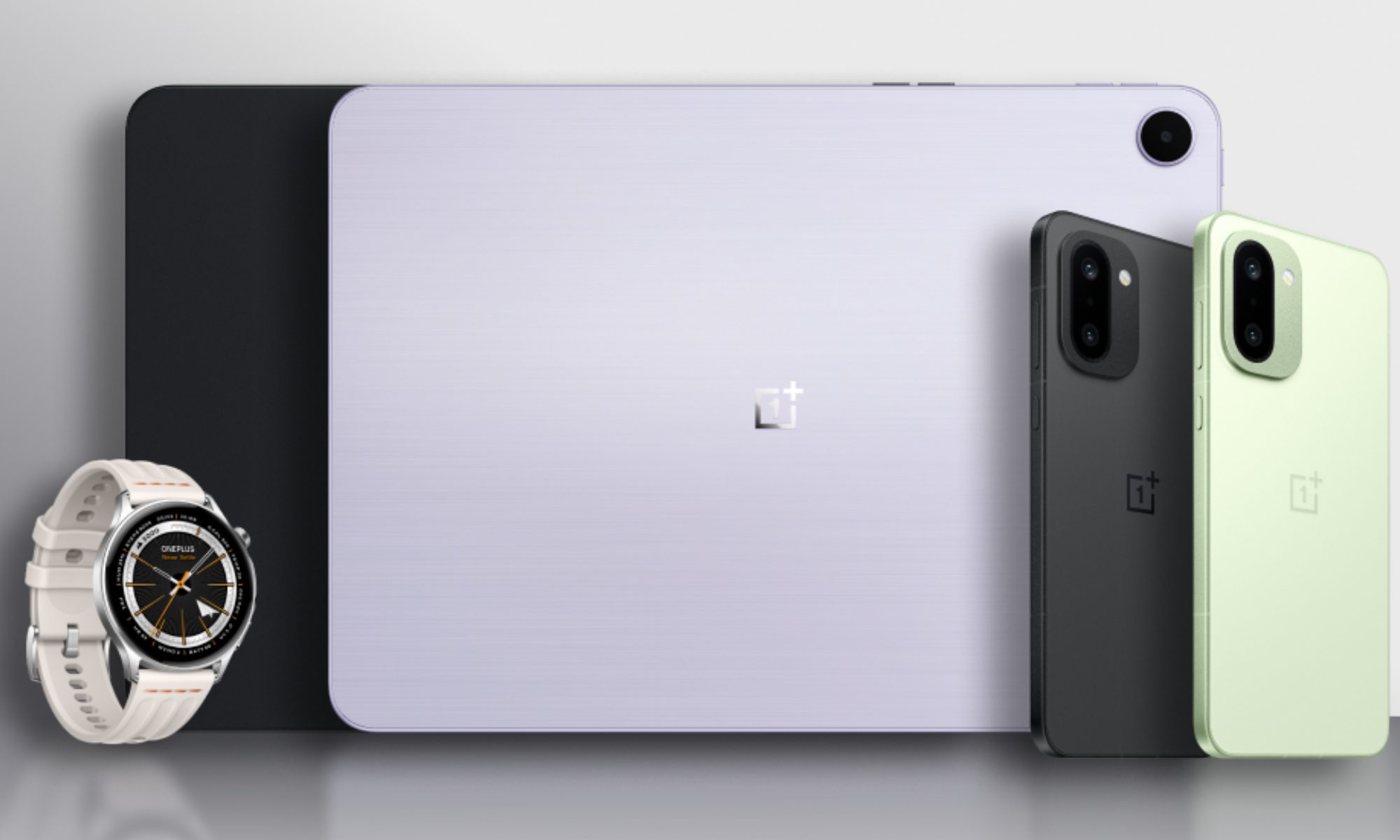 Photo de la OnePlus Watch Lite, de la Pad Go 2 et du OnePlus 15R.