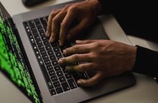 L'extension Chrome en vedette pourrait copier vos discussions IA