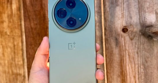 Les utilisateurs de OnePlus Open en Amérique du Nord peuvent désormais passer à Android 16