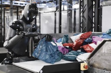 Regardez ce robot humanoïde passer une heure à trier des colis