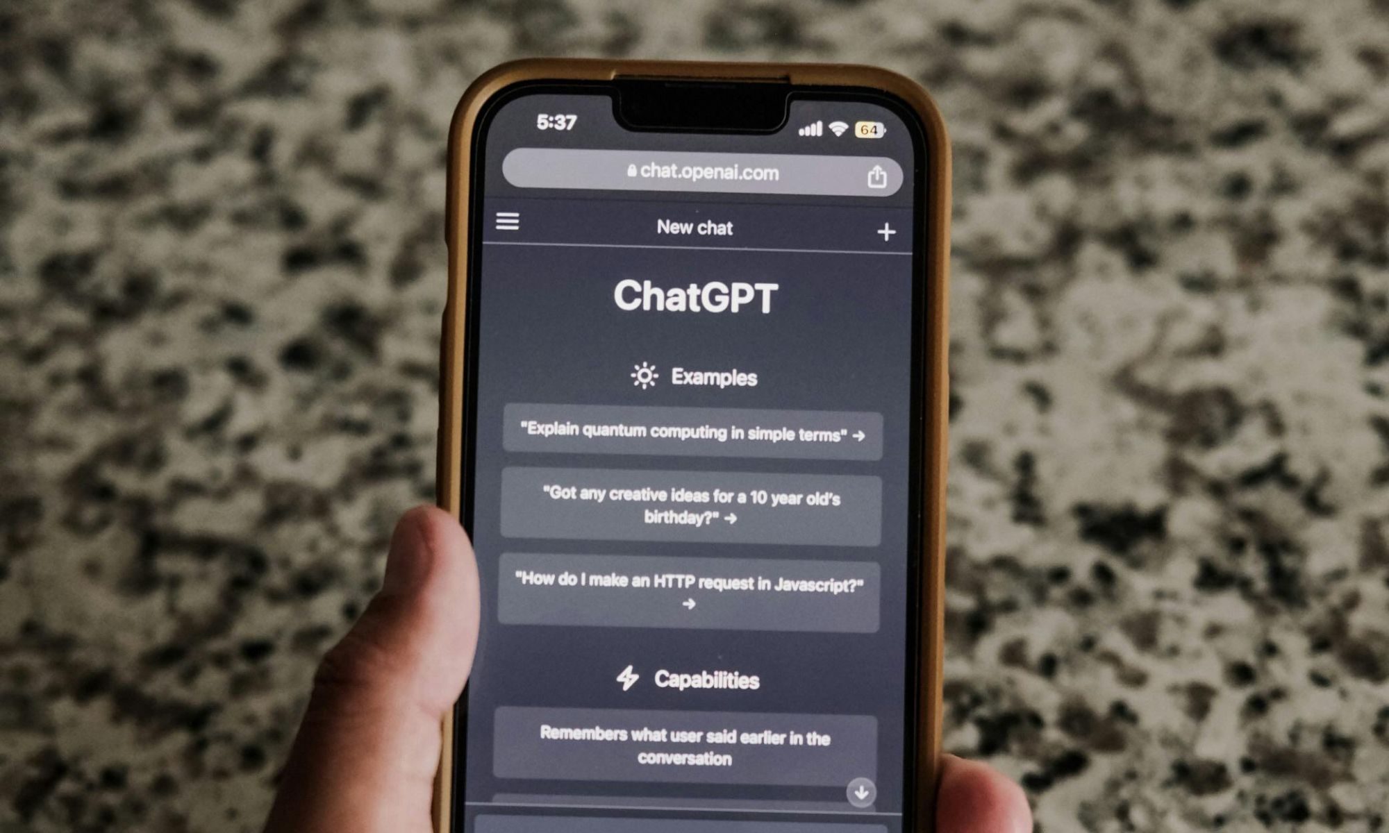 personne-utilisant-chatgpt