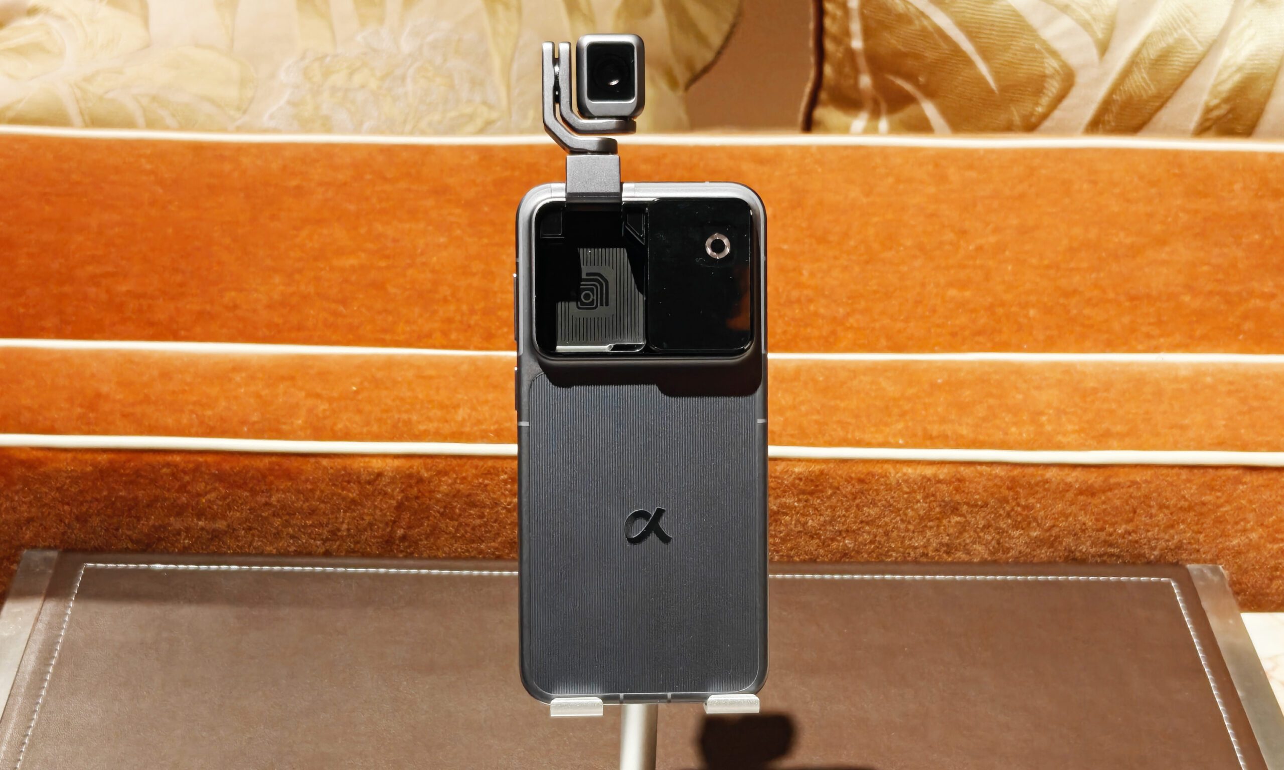 Honorer le téléphone robot