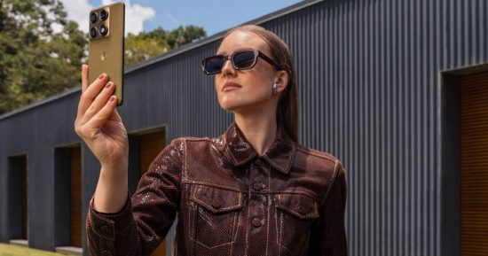 La nouvelle Signature de Motorola vous offre une puissance phare dans un cadre mince