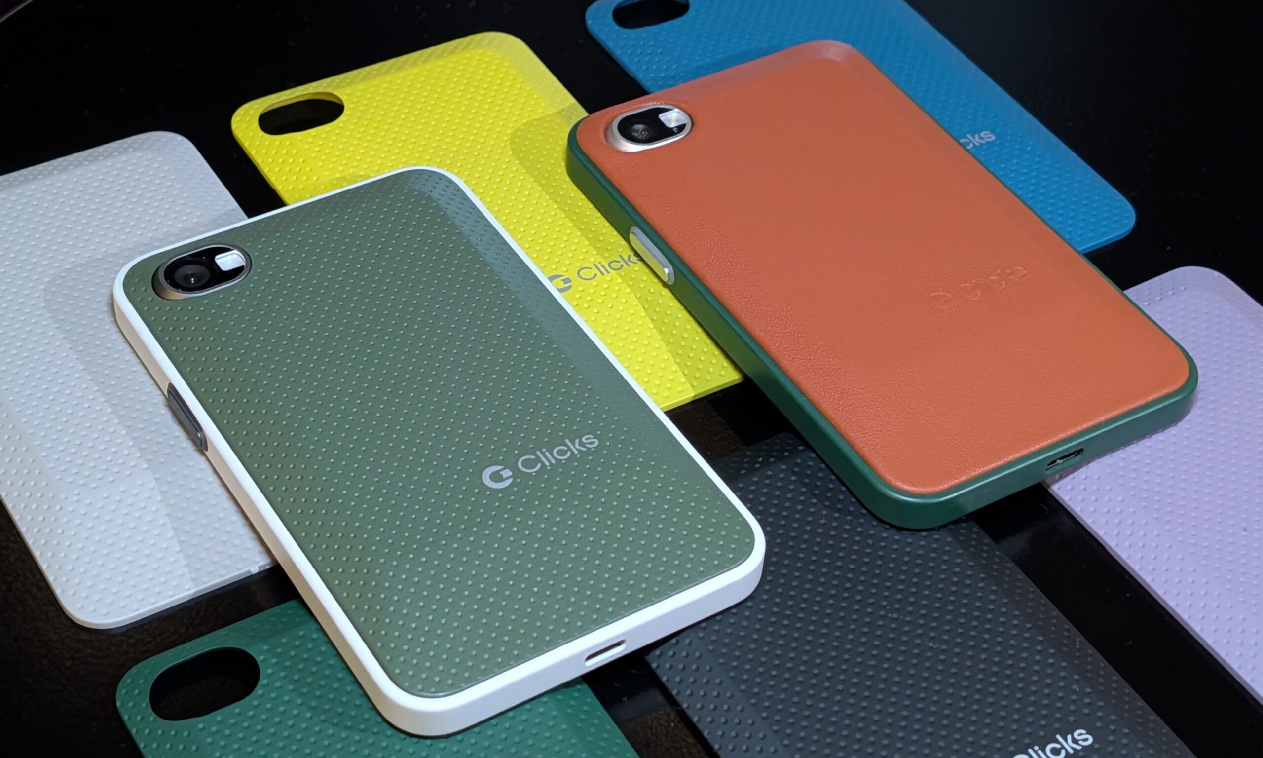 Capots arrière du communicateur Clicks