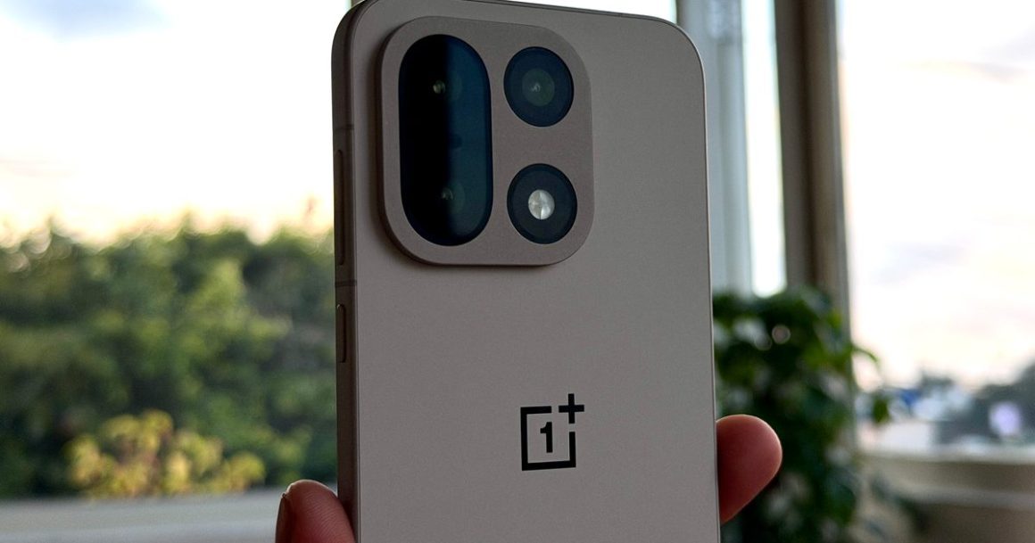 OnePlus nie les rumeurs de fermeture et affirme que les informations sur le démantèlement sont « fausses »