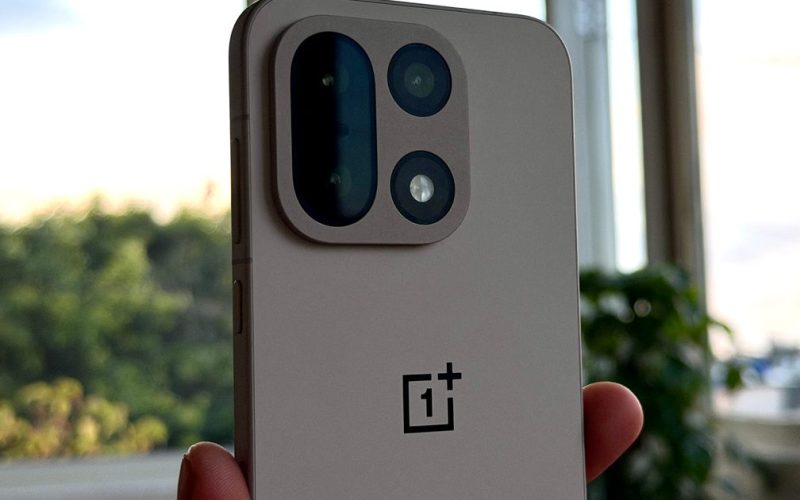 OnePlus nie les rumeurs de fermeture et affirme que les informations sur le démantèlement sont « fausses »