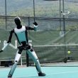 Rencontrez le robot humanoïde qui joue (presque) au tennis comme un pro