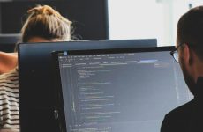 Vous pouvez publier des applications depuis Manus sans Xcode ou Android Studio