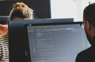 Vous pouvez publier des applications depuis Manus sans Xcode ou Android Studio