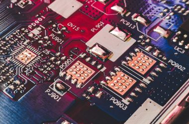Il existe un nouveau facteur mondial expliquant une hausse potentiellement importante des prix des PC et des appareils mobiles.