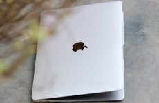 La folie de l'IA gonfle les prix des MacBook d'occasion, et c'est un signe de ce qui va suivre