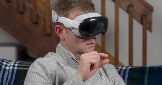 La technologie AR de nouvelle génération transforme n'importe quelle surface en écran tactile sans aucun équipement spécialisé