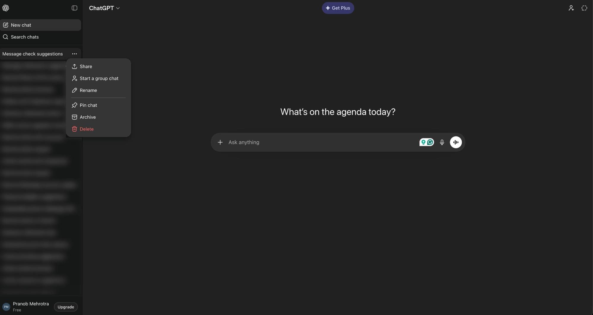 Capture d'écran de la page d'accueil de ChatGPT sur le bureau affichant le menu contextuel pour une discussion.