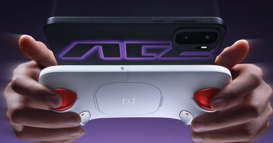 La manette de jeu OnePlus pour téléphones propose une petite astuce de chargement que vous allez adorer
