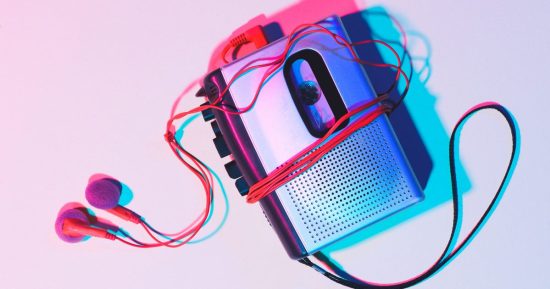 Les anciennes technologies reviennent sans cesse parce que les nouvelles technologies sont devenues ennuyeuses et nous manquons des temps plus simples