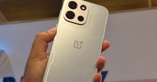 J'ai utilisé le OnePlus Nord 6, et maintenant la plupart des batteries phares me semblent sous-ambitieuses