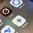Grok est sur le point de rejoindre ChatGPT et Perplexity sur votre tableau de bord CarPlay