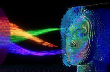La nouvelle technologie de numérisation du visage de Metalenz vit sous l'écran du téléphone et n'a pas besoin de découpes laides
