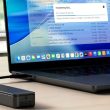 Ce boîtier SSD compact dispose d'un refroidissement actif pour maintenir des vitesses de 80 Gbit/s aussi longtemps que vous en avez besoin.