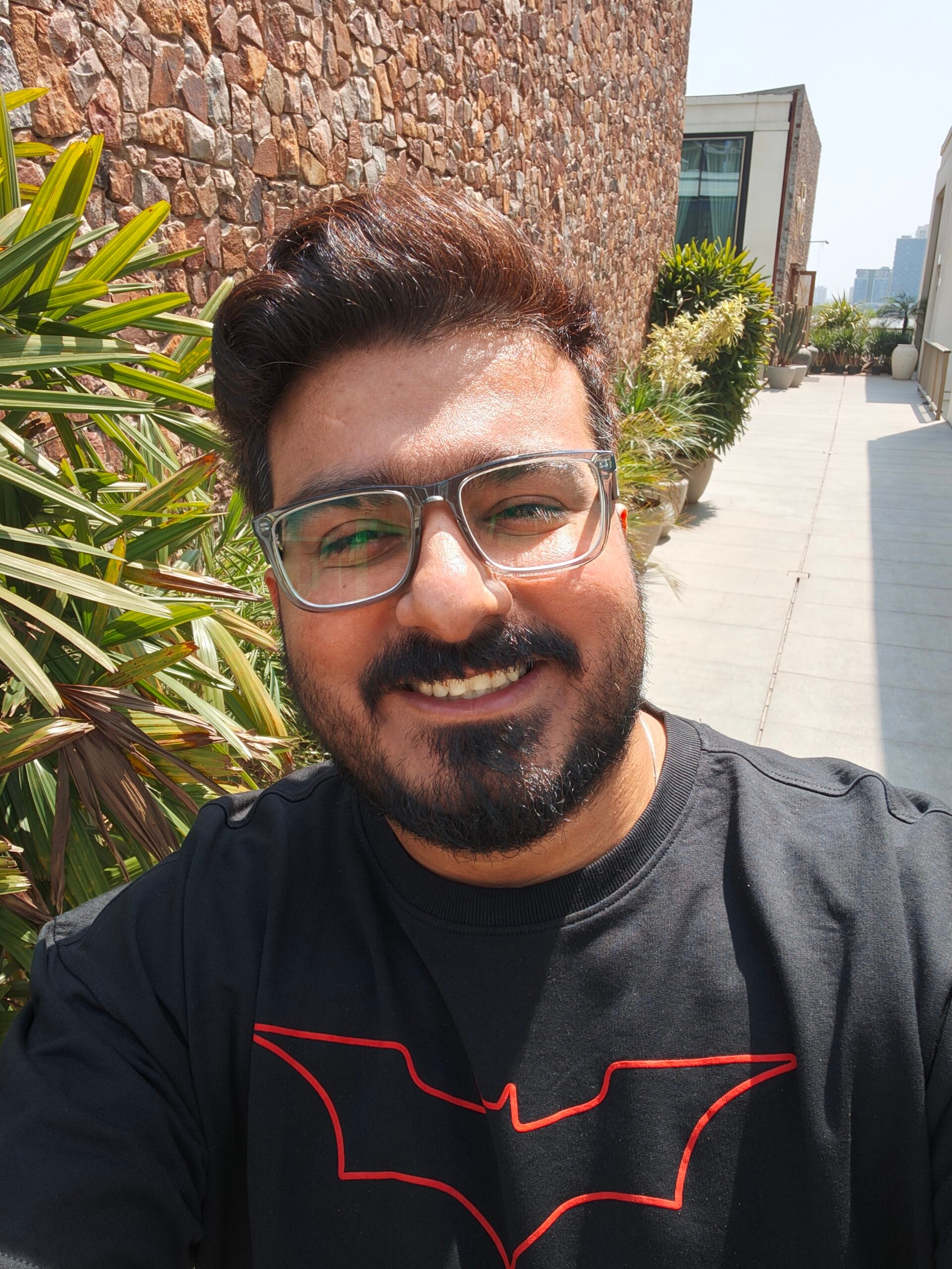 Selfie (2) - Examen de l'appareil photo Xiaomi 17 Ultra
