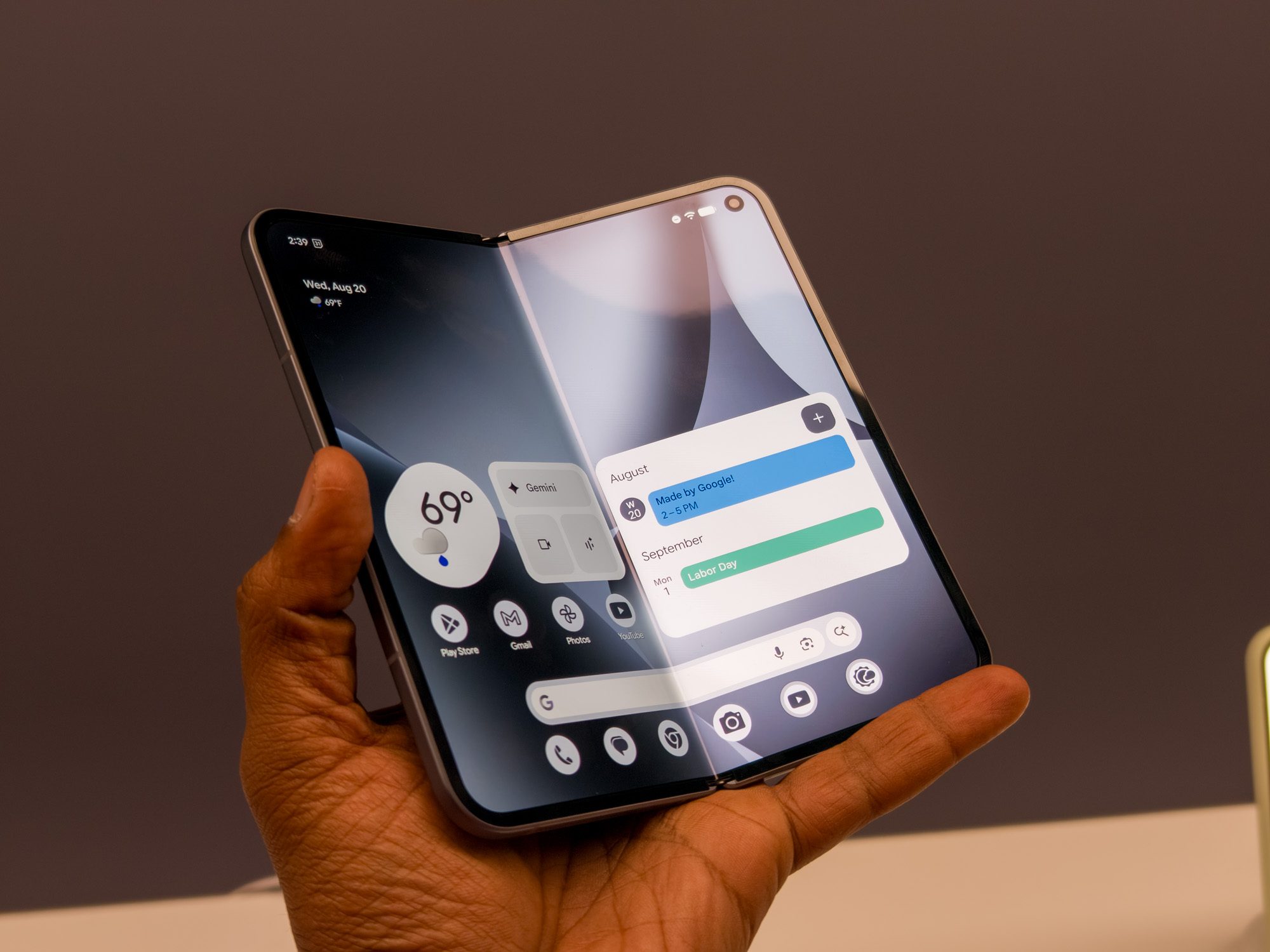 Google Pixel 10 Pro Fold en pierre de lune