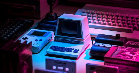 Vous êtes-vous déjà demandé à quoi ressemblaient les ordinateurs vintage ? Ce musée virtuel vous permet d'en essayer des centaines