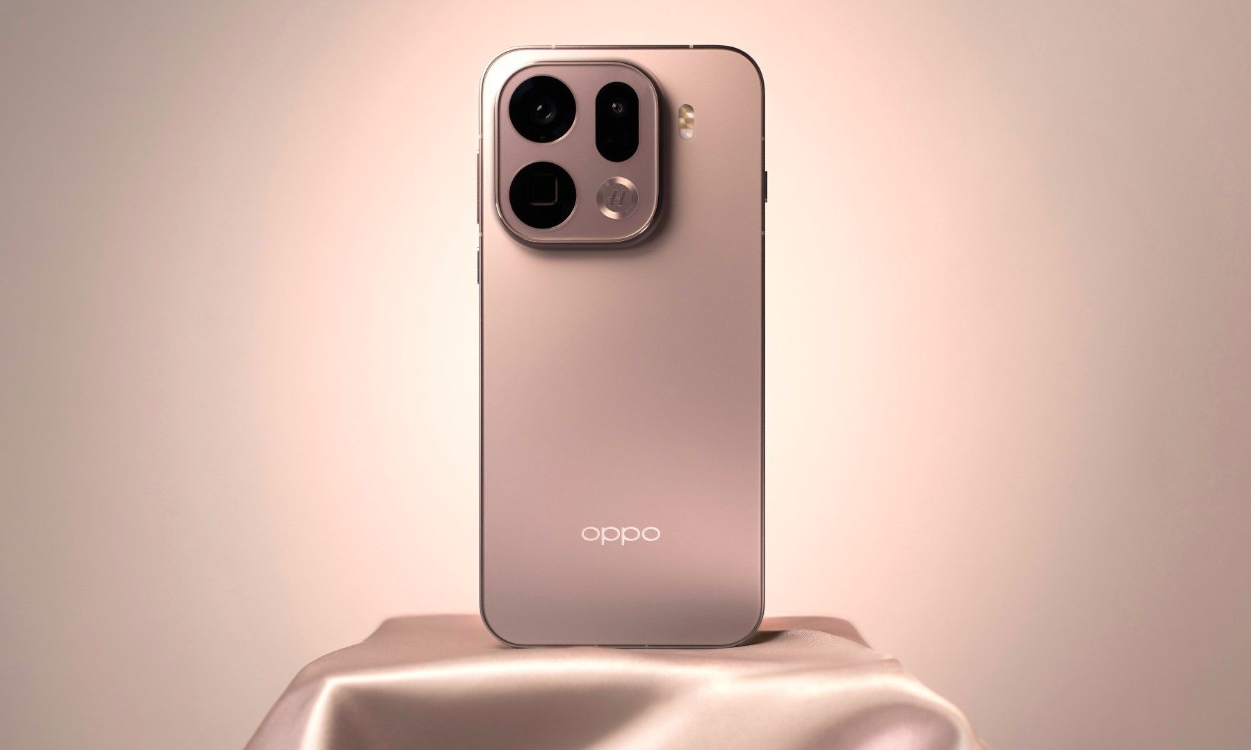 Matériel promotionnel Oppo Find X9 Pro