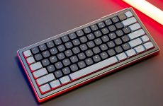 Cherry XTRFY K63W Pro Compact est un clavier de jeu sans fil qui laisse derrière lui