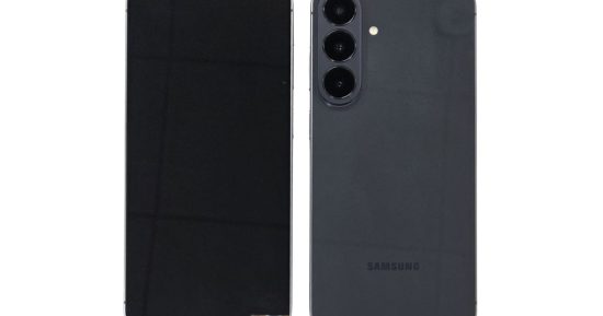 Une fuite de Samsung révèle le Galaxy S26 FE et il ne ressemble finalement pas à une poubelle de pièces économiques
