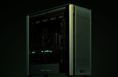Oubliez le RGB, le PC gamer d'Aston Martin s'habille pour Monaco