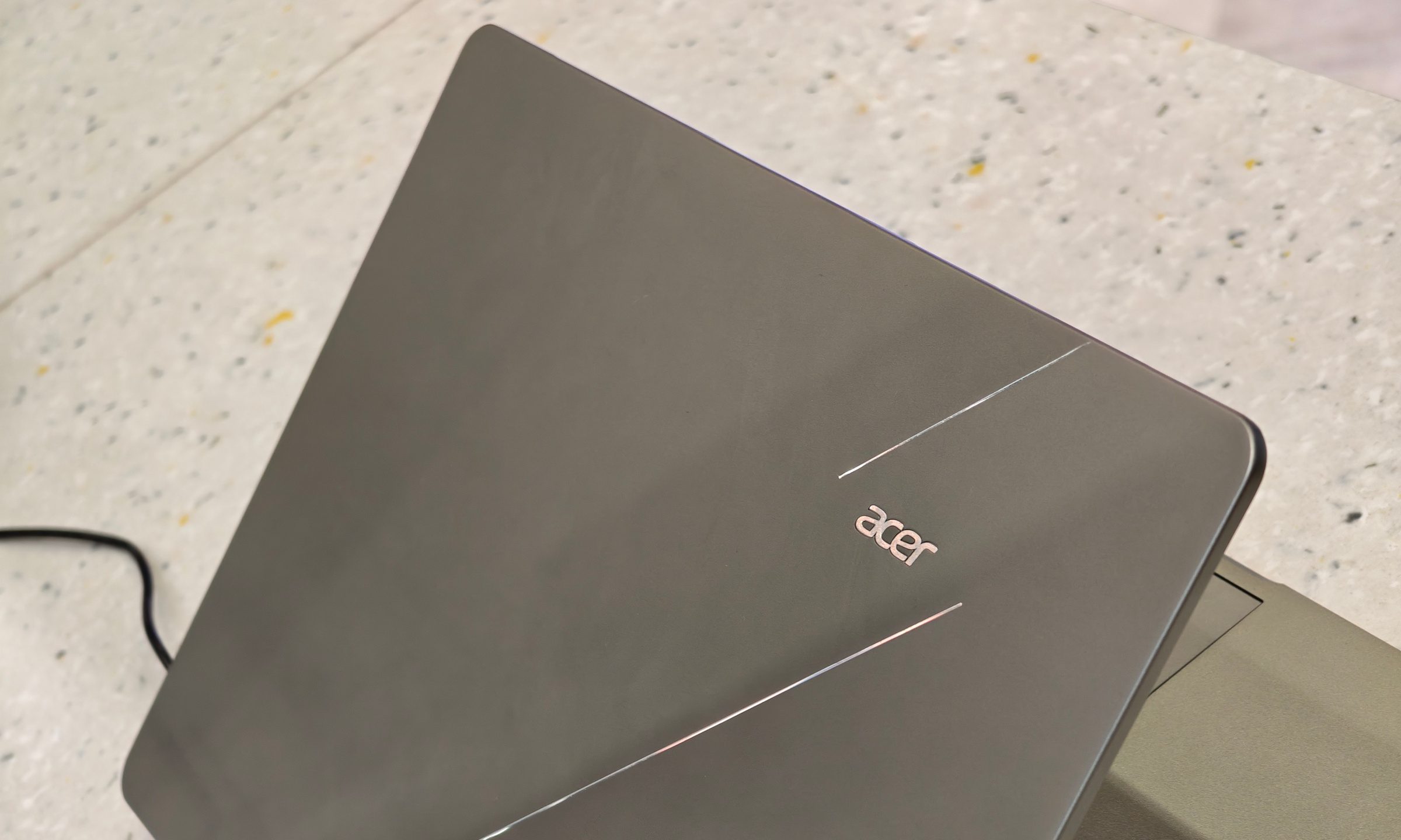 Couvercle supérieur de l'Acer Swift Air 14 AI dans le Computex 2026