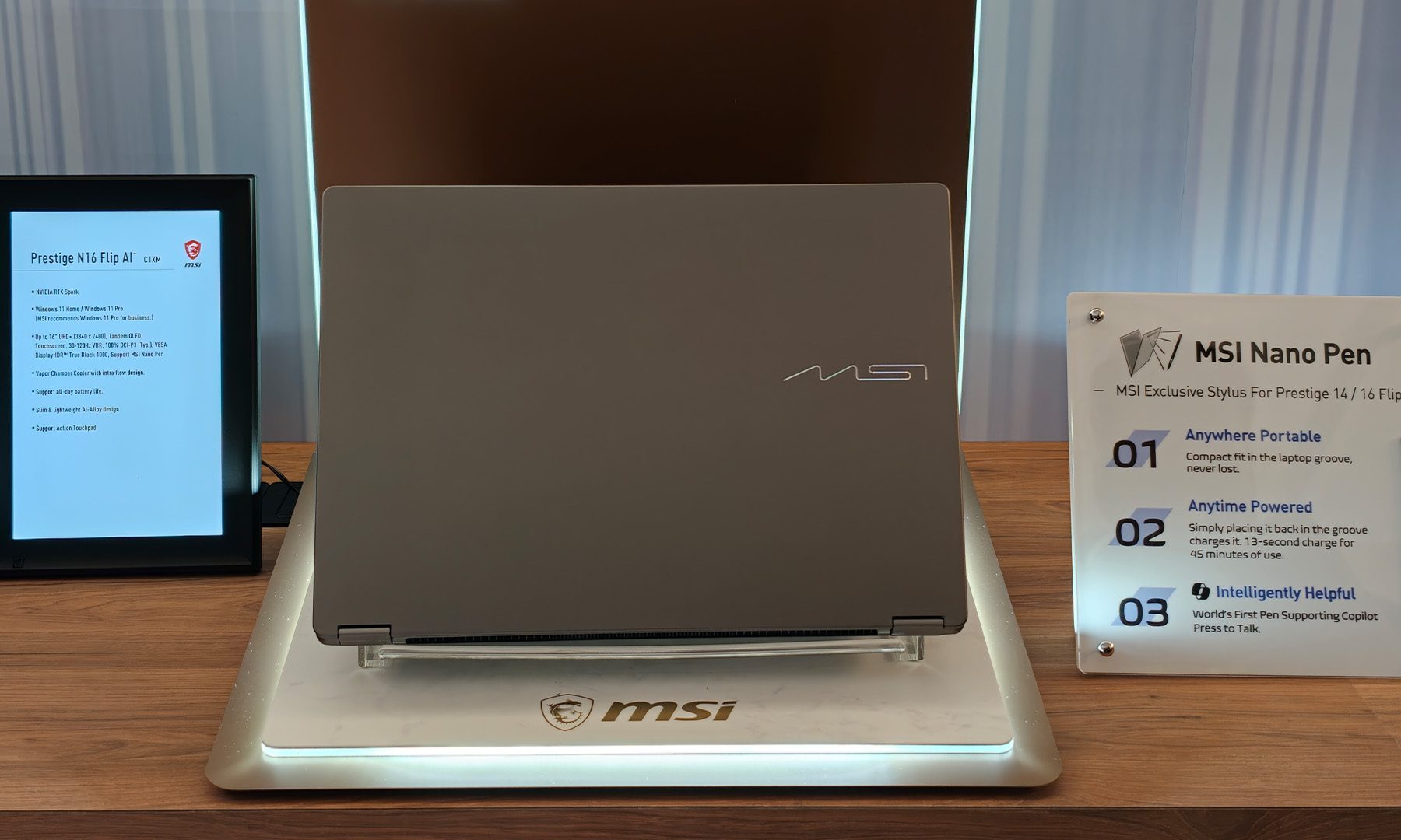 MSI Prestige 14 16 avec Nano Pen
