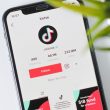 Les flux TikTok montrent 3 fois plus de failles d'IA que YouTube, révèle une étude