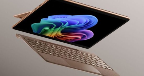 La nouvelle Surface Pro 12 de Microsoft est son meilleur PC 2-en-1 à ce jour, mais aussi son plus cher