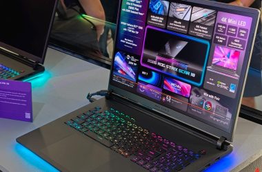 Ce monstrueux ordinateur portable de jeu ASUS coûte autant que trois nouveaux MacBook Pro