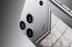La coque pour iPhone de Caviar est 3 fois plus chère que le téléphone et ornée d'un véritable fragment de dent de T-Rex