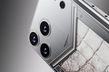 La coque pour iPhone de Caviar est 3 fois plus chère que le téléphone et ornée d'un véritable fragment de dent de T-Rex