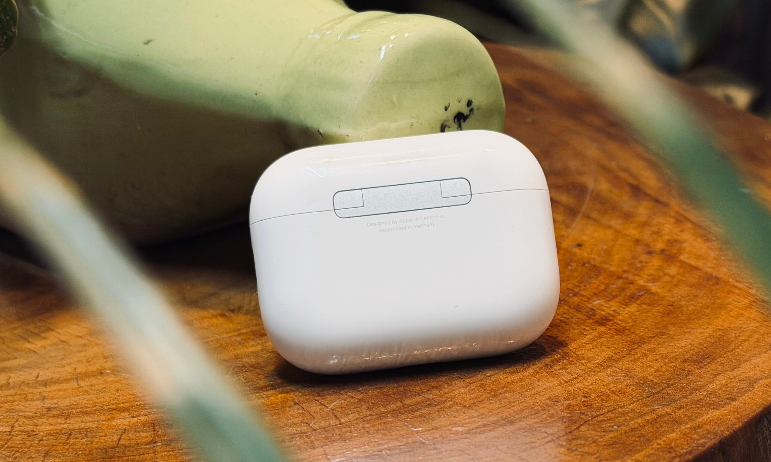 Vue arrière des AirPods Pro 3