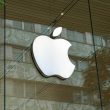 Ne respirez pas encore doucement. Apple et Microsoft n’en ont pas fini avec les hausses de prix.